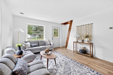 100 Brownell St SE, Grand Rapids, MI 49548 - photo 4