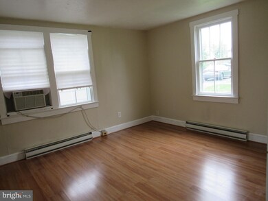 111 B N George, Ranson, WV 25438 - photo 7