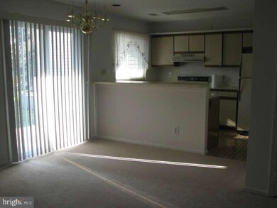 12930 Grays Pointe Rd unit 12930A, Fairfax, VA 22033 - photo 4