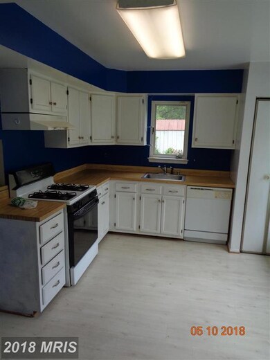 3721 Nimitz Rd, Kensington, MD 20895 - photo 2