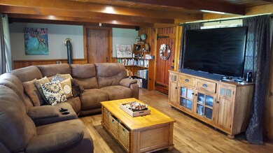 7477 Maple Ln, Central Point, OR 97502 - photo 5