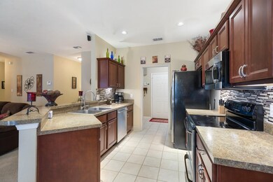 321 Parkside Cir, Crawfordville, FL 32327 - photo 6