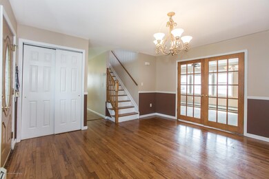 005_Living & Dining Room