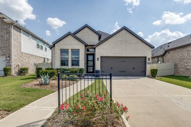 9864 Preserve Way, meticulously designed with mode