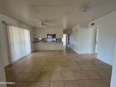 4718 N 39th Ave, Phoenix, AZ 85019 - photo 5