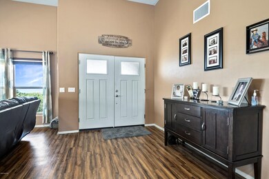 10-Interior Entry Way