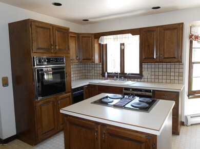 1182 Diggan Rd, Muncy, PA 17756 - photo 6