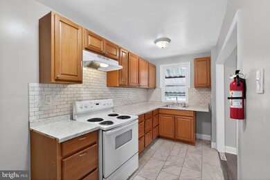 1001 Burnside Rd, Sharon Hill, PA 19079 - photo 4