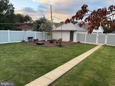 1319 Harding Ave, Hershey, PA 17033 - photo 3