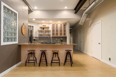 Breakfast bar