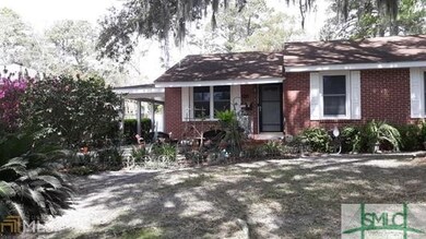 2410 E 39th St, Savannah, GA 31404 - photo 2
