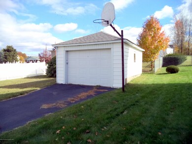 900 Franko St unit BLK, Throop, PA 18512 - photo 3