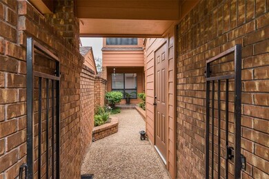 4 Village Green Ct, Denison, TX 75020 - photo 2