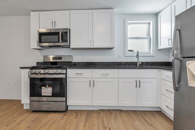 40 Summer St unit 3, Lawrence, MA 01840 - photo 4
