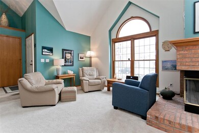 3413 Sycamore Ct NE, Cedar Rapids, IA 52402 - photo 6