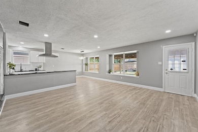 6618 Castleview Ln, Missouri City, TX 77489 - photo 5