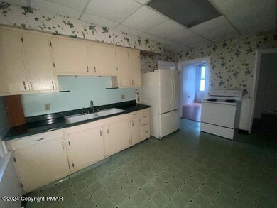 325 Prospect Ave unit 1, Scranton, PA 18505 - photo 7