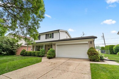 02-32052 Cambridge Dr