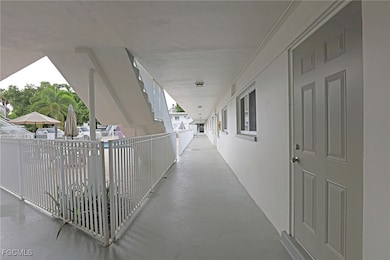 2590 1st St unit 105, Fort Myers, FL 33901 - photo 3