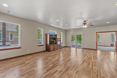 4449 Greenchain Loop unit 6, Coeur D'Alene, ID 83814 - photo 4