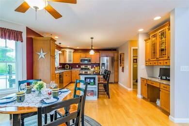 15 Kailburn Rd, Fairfax, VT 05454 - photo 4