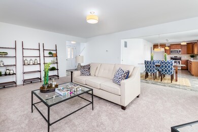 10860 Poplar Bluff Ct, Portage, MI 49024 - photo 5