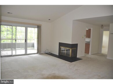 110 Lowell Ct unit 11, Princeton, NJ 08540 - photo 2