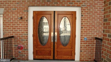 7335 Brookview Rd, Elkridge, MD 21075 - photo 2