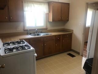 4389 Chandler Dr, Columbus, OH 43213 - photo 4