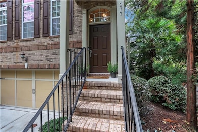 977 Peachmont Ct, Decatur, GA 30033 - photo 2