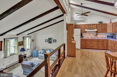 1435 Logan St, Reading, PA 19607 - photo 6