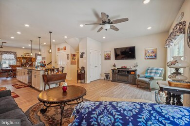 23832 Myrtle Glen Way, California, MD 20619 - photo 6