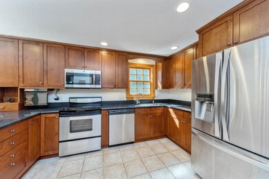 50 Bates Rd, Merrimack, NH 03054 - photo 6