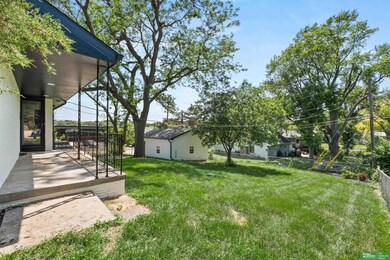 2330 S 90th St, Omaha, NE 68124 - photo 4
