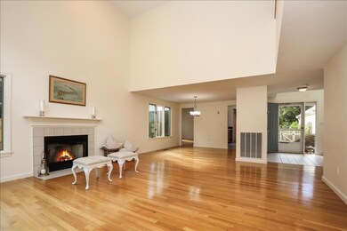 20 Kates Path Living Room 2