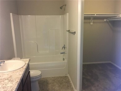 969 E Starling St, Fayetteville, AR 72701 - photo 5