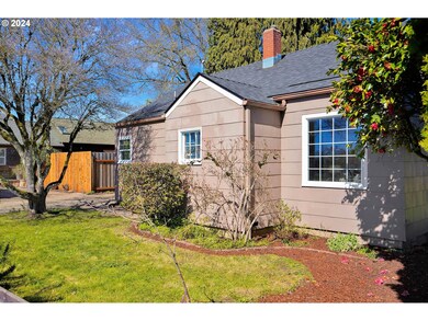 135 SE Alexander Ave, Corvallis, OR 97333 - photo 4