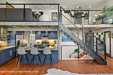 02-437JodyRd_2509_0591