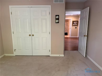 8553 Stone Oak Dr, Holland, OH 43528 - photo 7