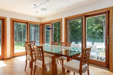20CarletonEast113