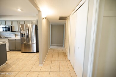 697 N Jay St, Chandler, AZ 85225 - photo 3