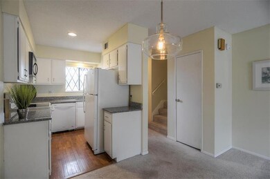 8936 Pflumm Rd, Lenexa, KS 66215 - photo 7