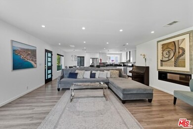 10915 Ayres Ave, Los Angeles, CA 90064 - photo 5