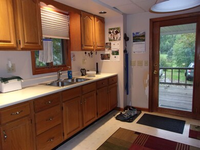 37 Rockwell Ln, Barton, VT 05822 - photo 2