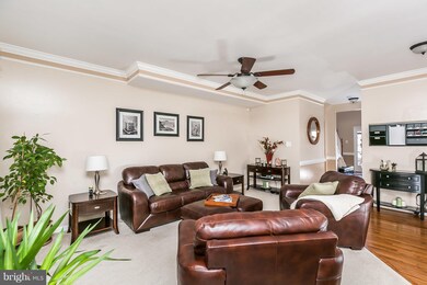 8025 Flora Ln, Pasadena, MD 21122 - photo 5