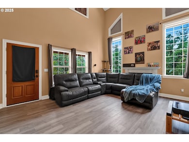 33530 Molitor Ranch Rd, Cottage Grove, OR 97424 - photo 7