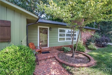 648 Dogwood Rd, Statesville, NC 28677 - photo 4