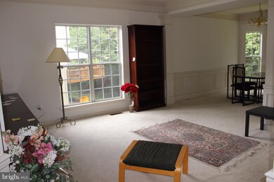 12517 Stratford Garden Dr, Silver Spring, MD 20904 - photo 7