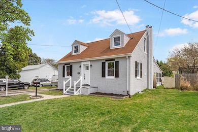 253 Carvel Rd, Pasadena, MD 21122 - photo 4