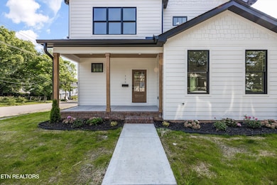 06-730 Deery St35